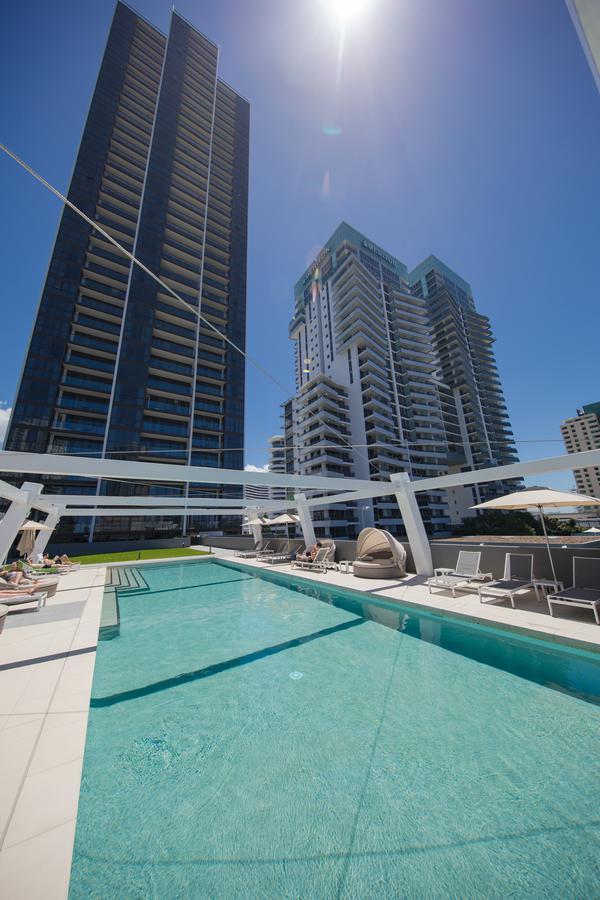 Dayday Premier Apartments At 2663 Gold Coast Hwy, Broadbeach Esterno foto